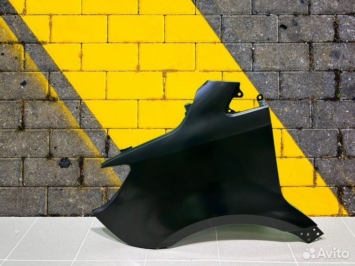 Крыло левое Mercedes Sprinter W907/910