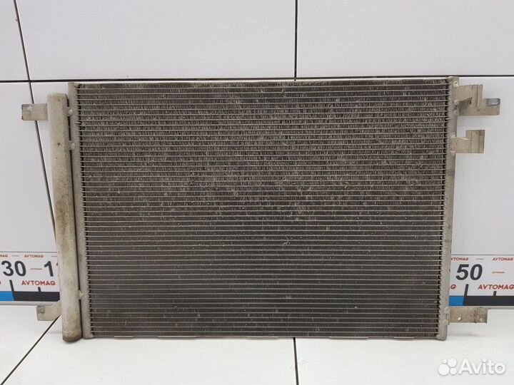 Радиатор кондиционера (конденсер) (Skoda Octavia)