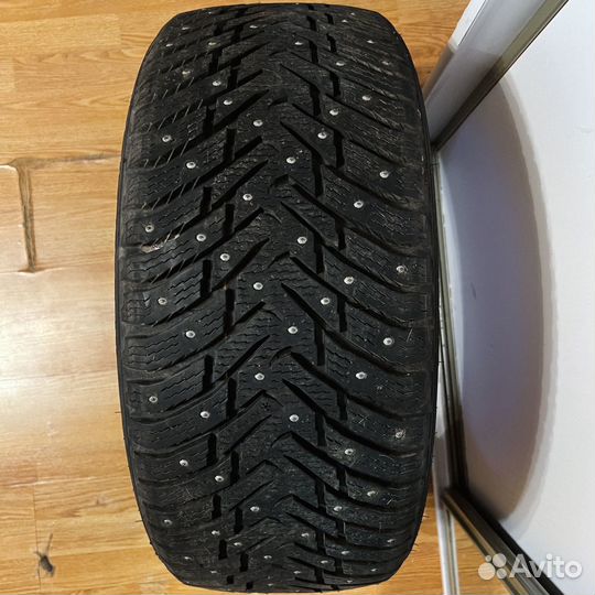 Nokian Tyres Hakkapeliitta 8 245/45 R18 100