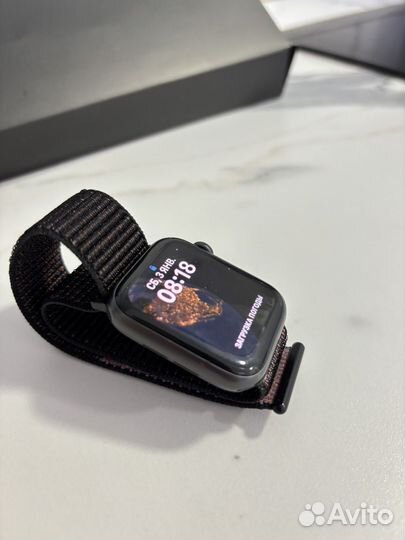 Часы apple watch se 44mm nike