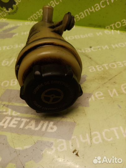 Бачок гидроусилителя Ford Focus 1 USA седан 2.0