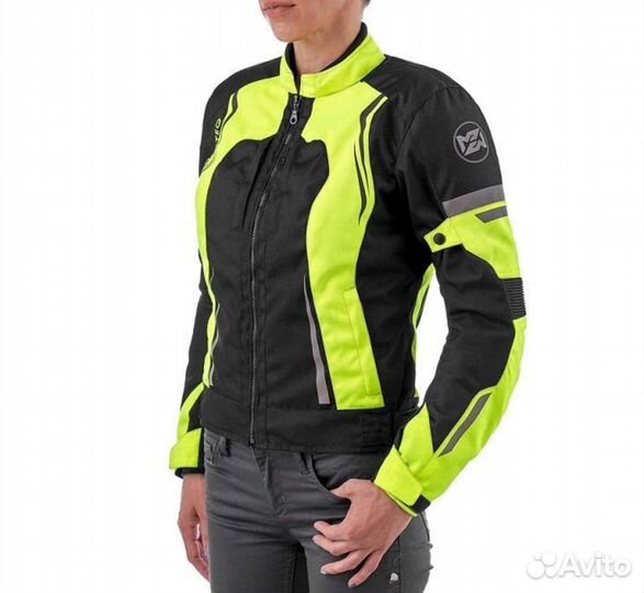 Мотокуртка женская