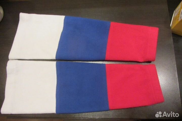 Нарукавники -флис Триколор.Новая шапка-шарф Pimkie