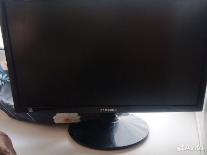 Монитор Samsung 20