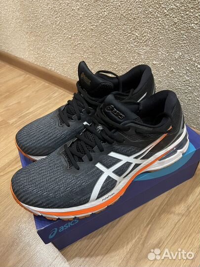 Кроссовки Новые мужские asics GT-2000 оригинал