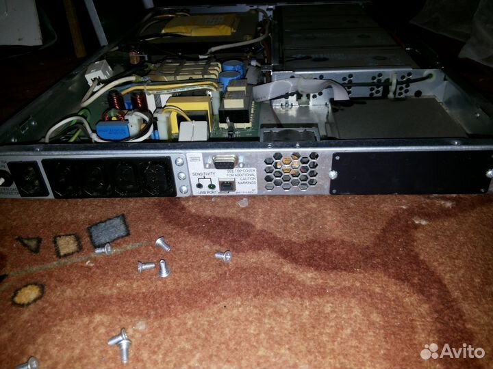 Ибп APC Smart-UPS 1000VA SUA1000RMI1U Line-Intera