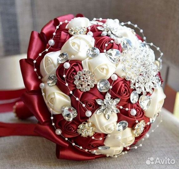 Бусины на леске жемчужины