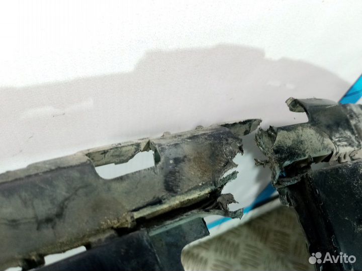 Б/У Бампер задний (средняя часть) Touareg#001