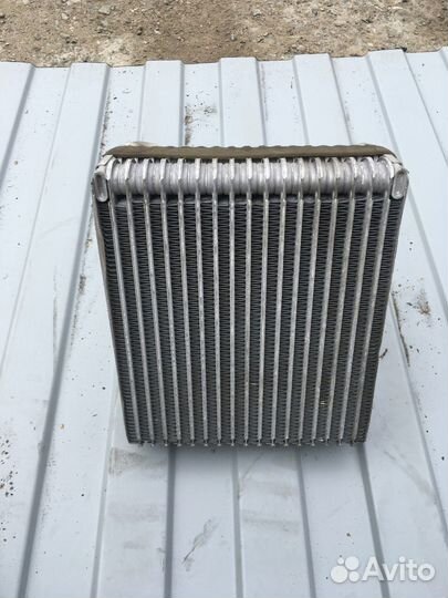 Испаритель системы кондиционирования (радиатор)