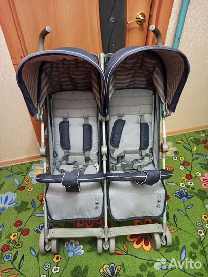 Прогулочная коляска-трость для двойни