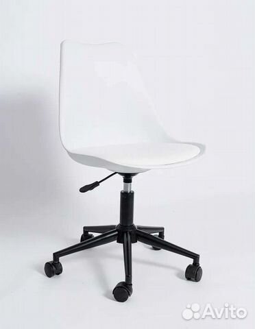 Компьютерный стул (новый)
