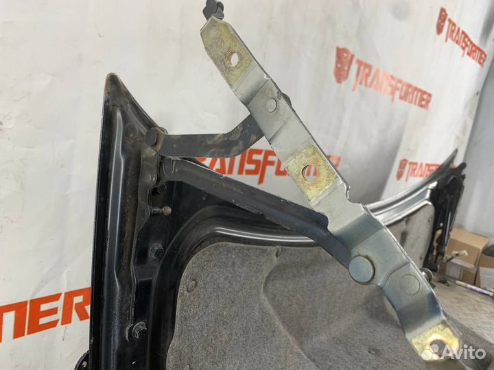 Крышка багажника Вольво S40 (VS)