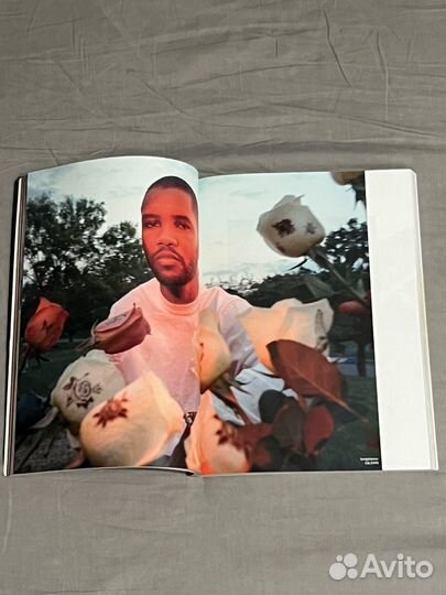 Журнал 032c 33rd Issue Frank Ocean Winter 2017/18