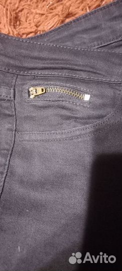 Джинсы стрейч женские новые с бусинами