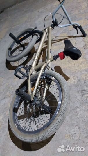 Велосипед BMX