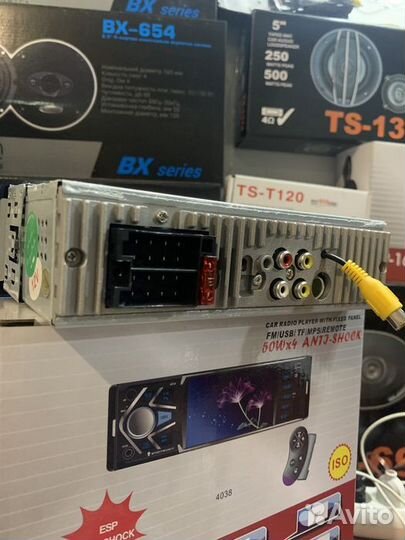 Автомагнитола с экраном с блютузом