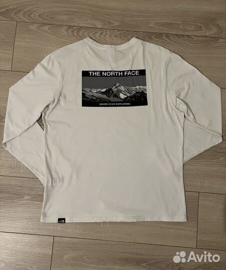 Лонгслив the north face белый