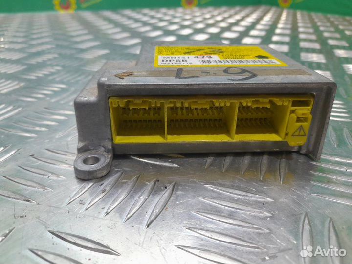 Блок управления Airbag SRS Mitsubishi Lancer 9