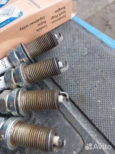 06K905601B Свечи на skoda А7 1.8