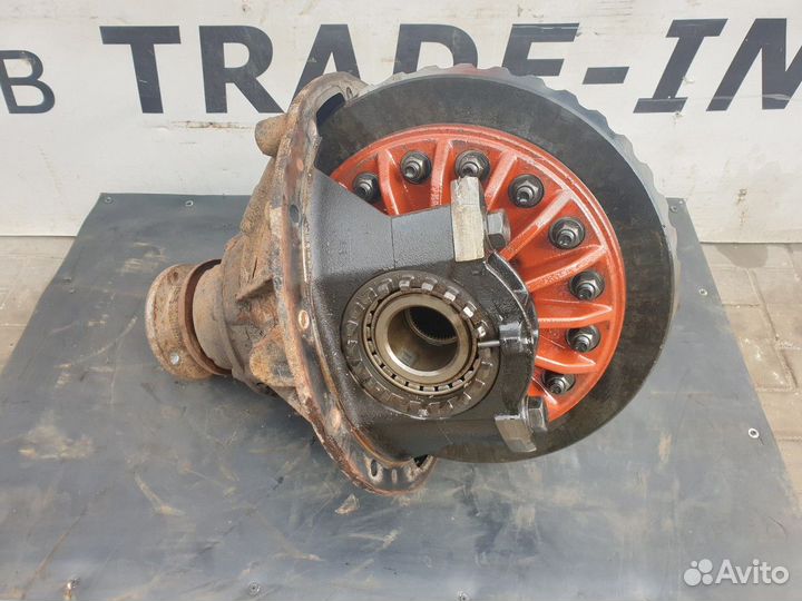 B153200K1753456 Редуктор заднего моста Merritor 18