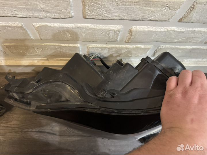 Фары lexus is250 vland