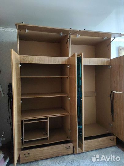 Шифоньеры с антресолями