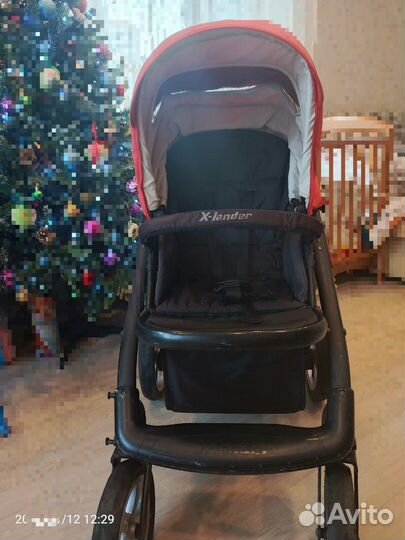 Прогулочная коляска