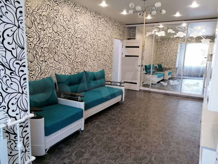 1-к. квартира, 42 м², 3/3 эт.