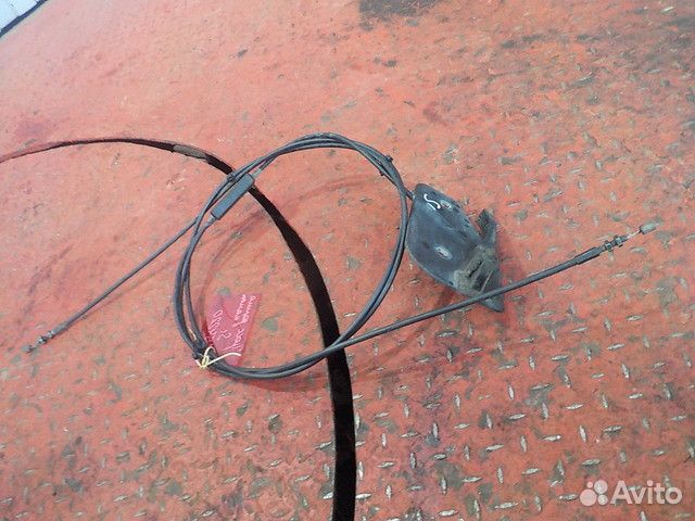 Трос замка капота Scania P,G,R series 2557614