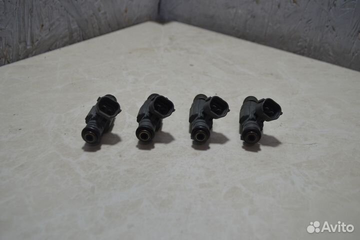 Форсунка топливная Kia Spectra