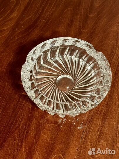 Хрустальная пепельница