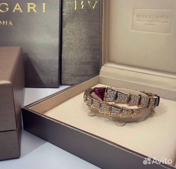 Золотой браслет Bvlgari 54 гр 6 ct