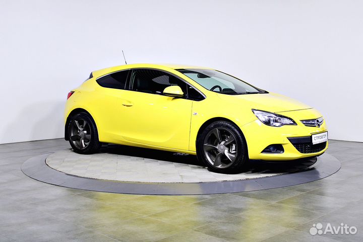 Opel Astra GTC, 2013