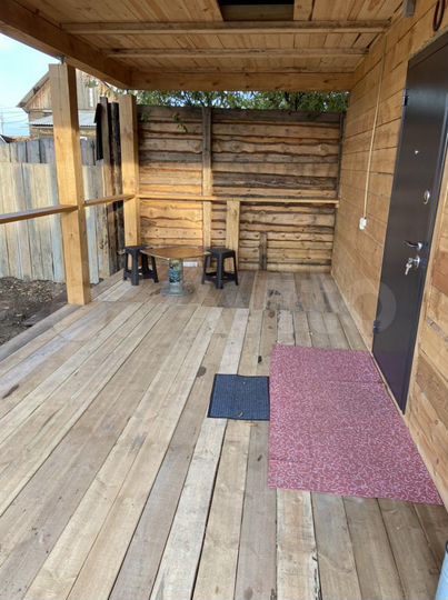 Дом 30 м² на участке 5 сот.