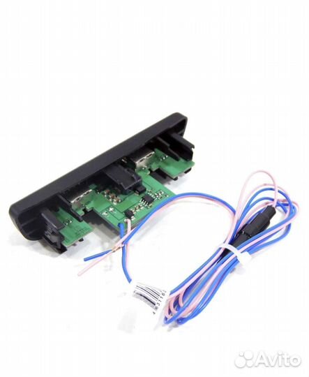Usb зарядка на Веста/x-ray/largus fl штатный