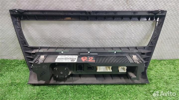 Панель управления отопителя BMW X3 (E83) 2004