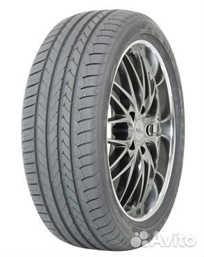 Goodyear EfficientGrip 235/50 R17 96W