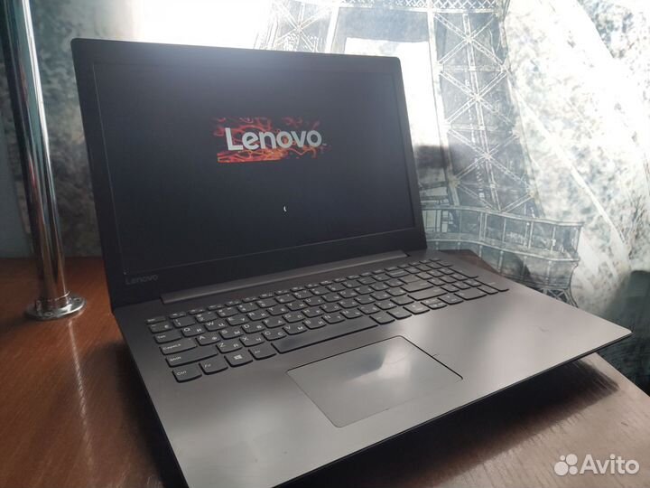 Ноутбук Lenovo i3 8130U/MX150/8gb/SSD 120gb