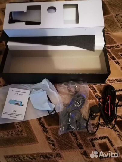 Зеркало заднего вида автомобильный видеорегистрато