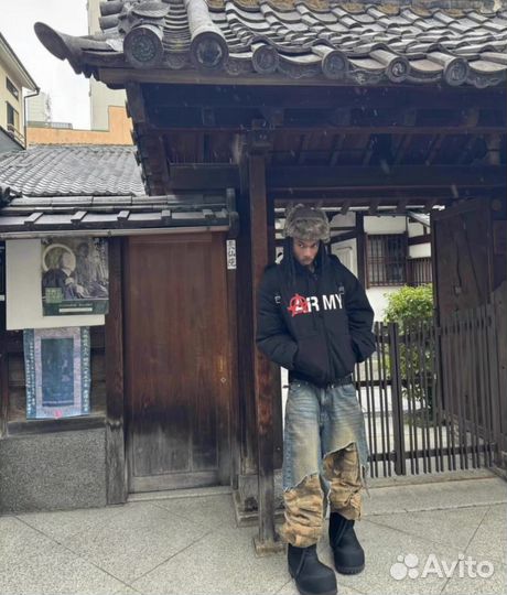 Джинсы g/r project