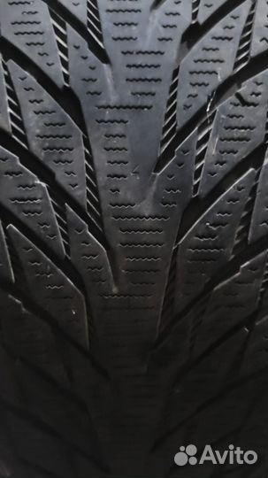 Nokian Tyres Hakkapeliitta R2 235/55 R17 103R