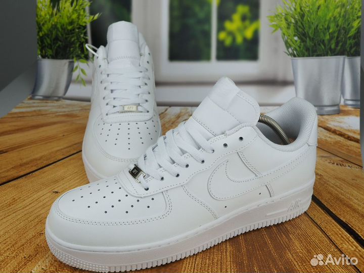 Кроссовки Nike Air Force 1 '07 стиля и комфорта