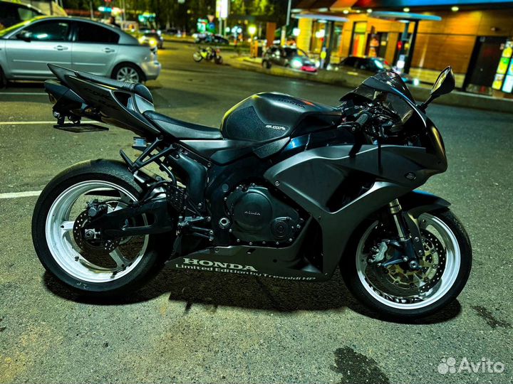 Honda CBR1000rr