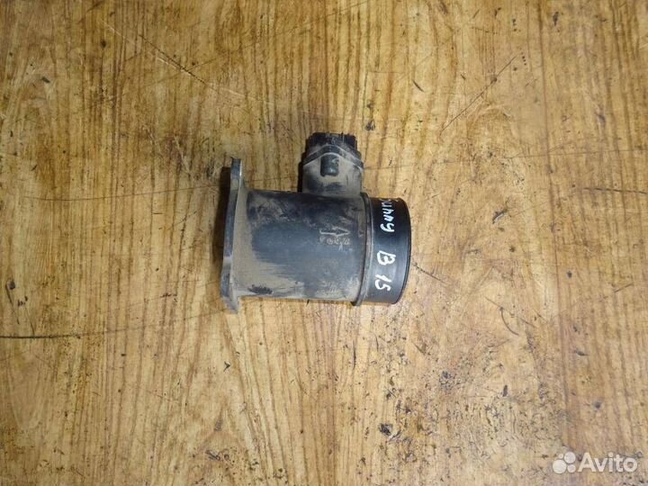 Расходомер воздуха (массметр) Nissan Sunny B15 19