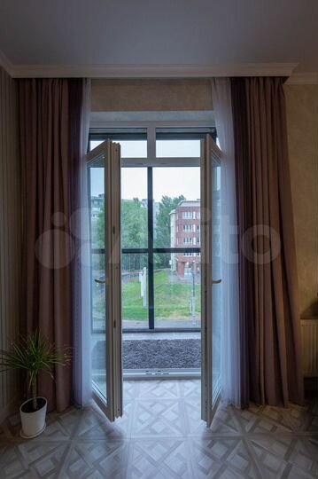 2-к. квартира, 58 м², 4/7 эт.