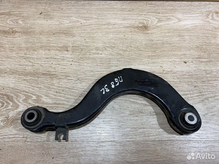 Рычаг верхний задний левый VW Passat B8