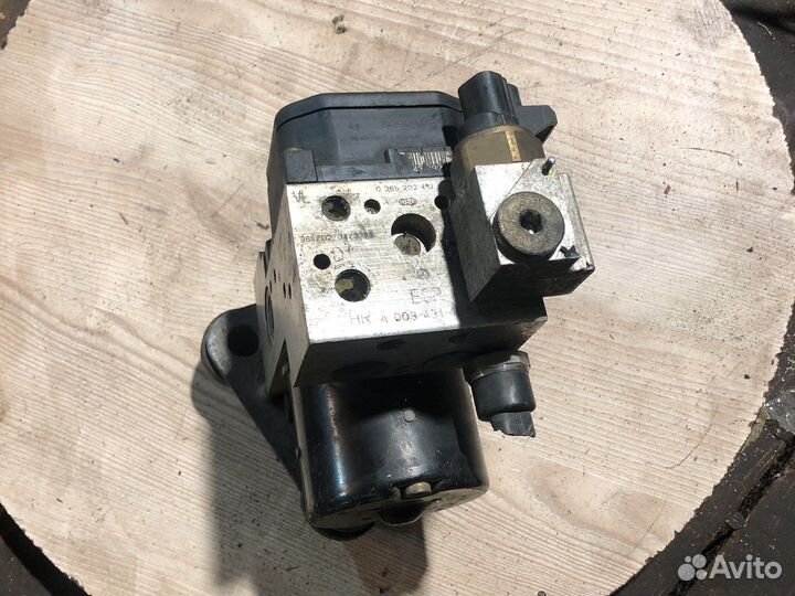 Мерседес 220 блок ABS