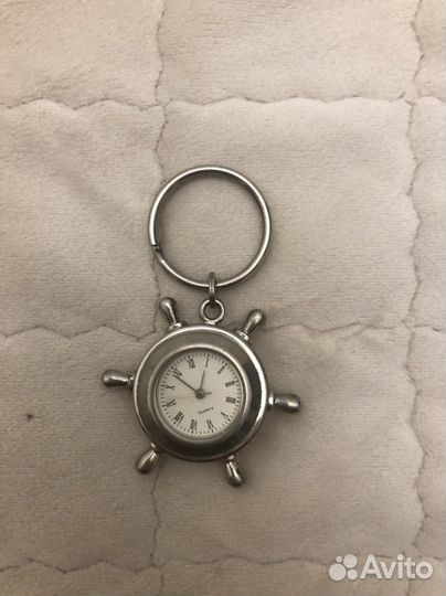 Брелок часы-штурвал
