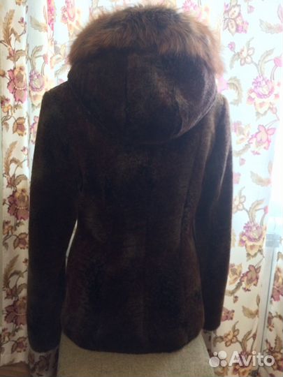 Шуба из искусственного меха