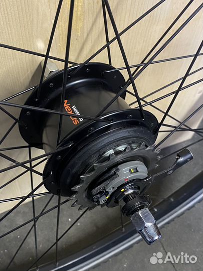 Вилсет 28 Shimano Nexus 8